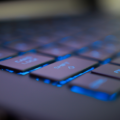 Laptopy poleasingowe czy nowe? Sprawdź, co sprawdzi się u Ciebie najlepiej